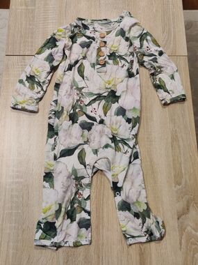 Floral Baby Romper with Wooden Buttons Size 18-24mo